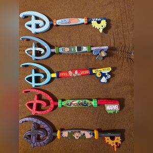 Set Of 5 Disney Collectible Keys